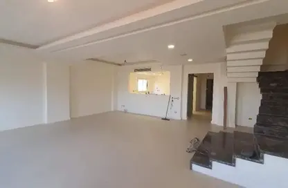 Duplex - 4 Bedrooms - 2 Bathrooms for sale in Gamal Abdel Nasser Axis - The 3rd Settlement - New Cairo City - Cairo