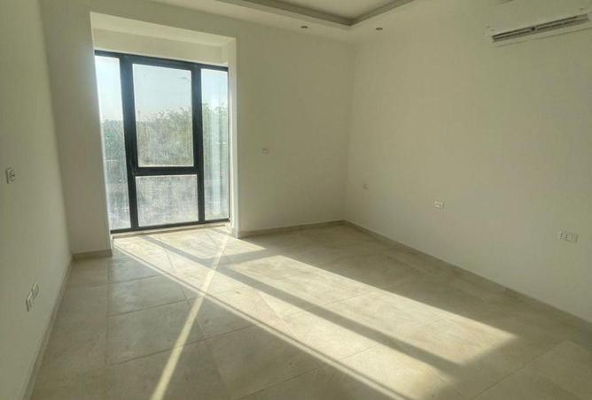 67739459 - صورة العقار 2