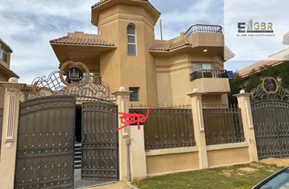 فيلا - 4 غرف نوم - 4 حمامات للايجار في جولدن هايتس - المستثمرين الشمالية - مدينة القاهرة الجديدة - القاهرة