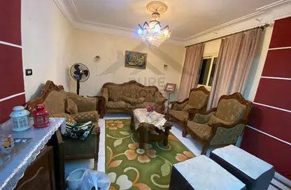 شقة - 2 غرف نوم - 1 حمام للبيع في شارع النسقي - فلمنج - حي شرق - الاسكندرية