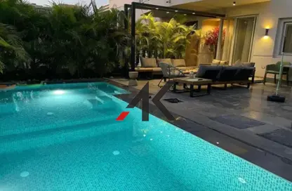 فيلا - 5 غرف نوم - 8 حمامات للبيع في سنترال بارك - امتداد المستثمرين الشمالية - مدينة القاهرة الجديدة - القاهرة