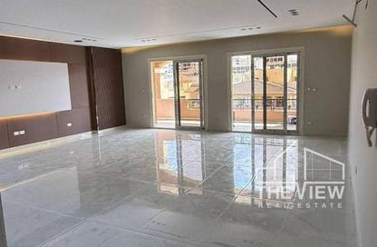 Apartment - 3 Bedrooms - 2 Bathrooms for sale in Al Khamayel city - Sheikh Zayed Compounds - Sheikh Zayed City - Giza