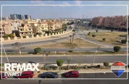 دوبلكس - 3 غرف نوم - 3 حمامات للايجار في الحي الثالث عشر - الشيخ زايد - الجيزة