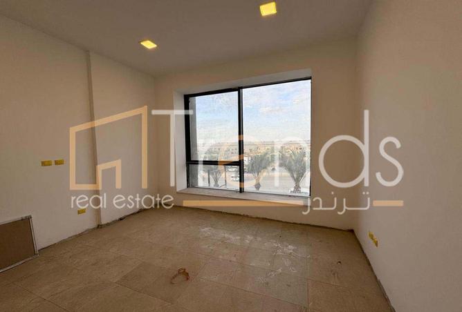 8583174 - Property Image 3