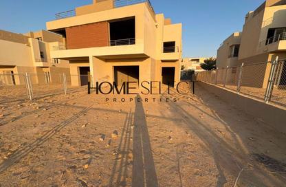 Villa - 4 - 3 for sale in The Crown - Cairo Alexandria Desert Road - 6 October City - Giza