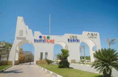 شاليه - 2 غرف نوم - 2 حمامات للبيع في بيانكي - سيدي عبد الرحمن - الساحل الشمالي شاليه - 2 غرف نوم - 2 حمامات للبيع في بيانكي - سيدي عبد الرحمن - الساحل الشمالي