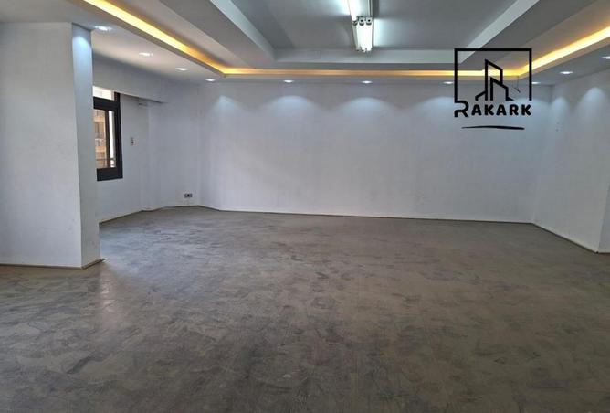 70374471 - صورة العقار 2