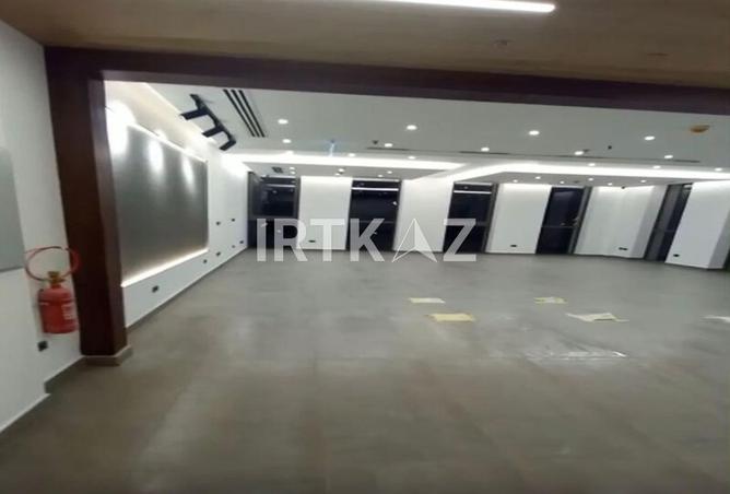 70372936 - صورة العقار 3