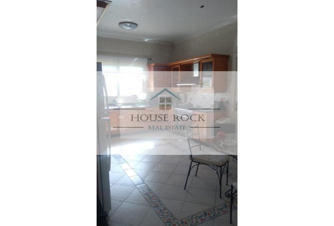 77872651 - Property Image 3