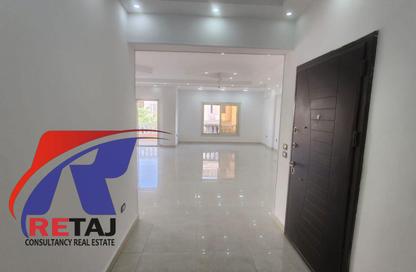 Apartment - 3 Bedrooms - 3 Bathrooms for rent in The 1st Settlement - New Cairo City - Cairo