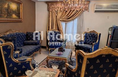Apartment - 4 Bedrooms - 4 Bathrooms for sale in Zahraa Al Maadi St. - Degla - Hay El Maadi - Cairo