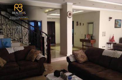 منزل مزدوج - 5 غرف نوم - 4 حمامات للبيع في كمبوند ريحانة - طريق الواحات - مدينة 6 أكتوبر - الجيزة