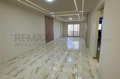 Apartment - 3 Bedrooms - 2 Bathrooms for sale in Fleming - Hay Sharq - Alexandria