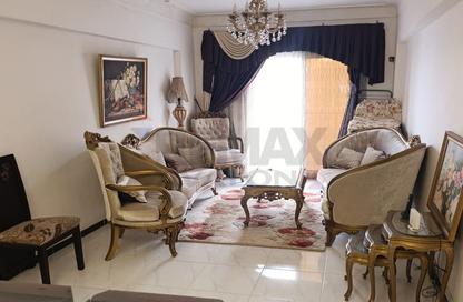 شقة - 3 غرف نوم - 1 حمام للبيع في شارع جرين بلازا - سموحة - حي شرق - الاسكندرية