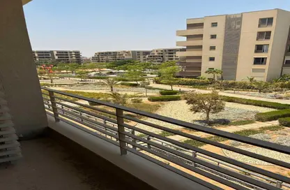 Apartment - 3 Bedrooms - 3 Bathrooms for sale in Palm Hills New Cairo - 5th Settlement Compounds - The 5th Settlement - New Cairo City - Cairo