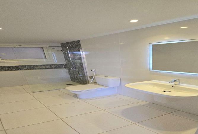 64389830 - صورة العقار 2