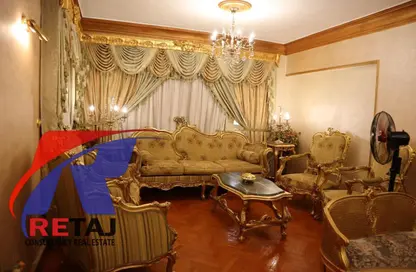 Apartment - 3 Bedrooms - 3 Bathrooms for sale in Atiya Al Sawalhi St. - 8th Zone - Nasr City - Cairo