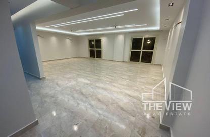 Apartment - 3 Bedrooms - 3 Bathrooms for sale in Al Khamayel city - Sheikh Zayed Compounds - Sheikh Zayed City - Giza
