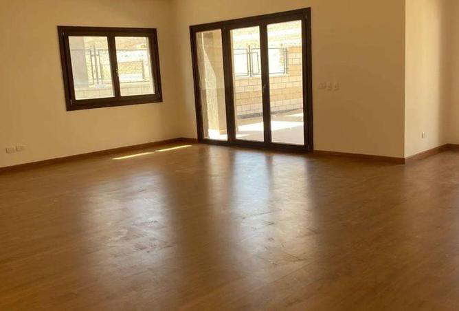 74044349 - صورة العقار 3