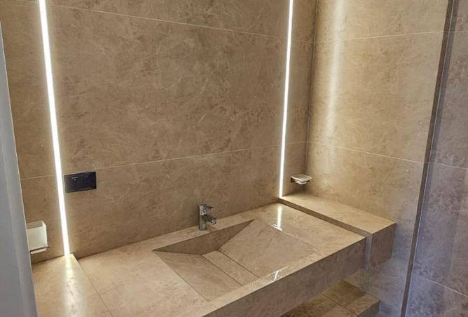 68795827 - Property Image 2