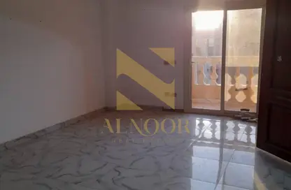 Apartment - 2 Bedrooms - 1 Bathroom for rent in Centrada Mall - 4th District - 6 October City - Giza
