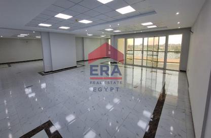 Office Space - Studio - 2 Bathrooms for rent in Cornish El Nile St. - Maadi - Hay El Maadi - Cairo