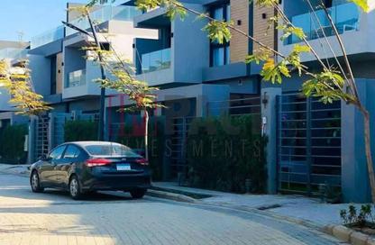 Villa - 4 Bedrooms - 4 Bathrooms for sale in El Patio Town - 5th Settlement Compounds - The 5th Settlement - New Cairo City - Cairo