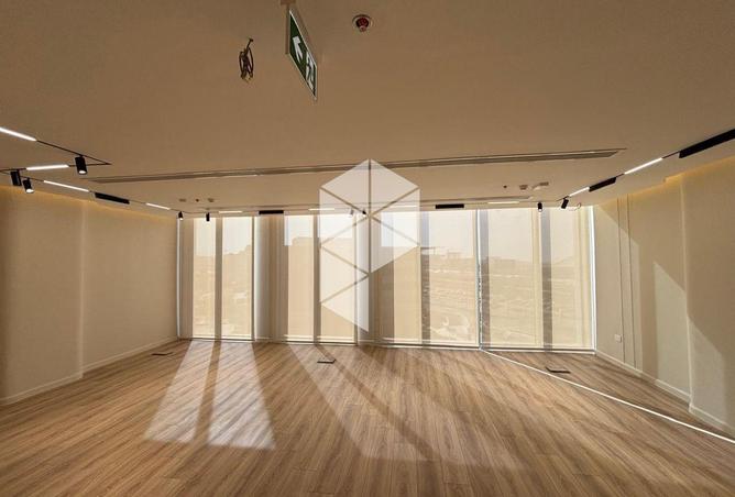 62893153 - Property Main Image