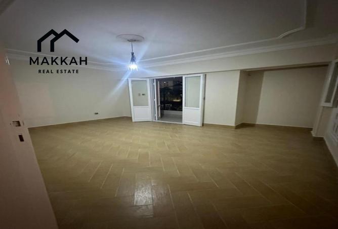 8637466 - Property Image 2