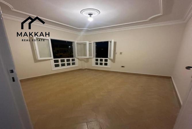 8637466 - Property Image 3