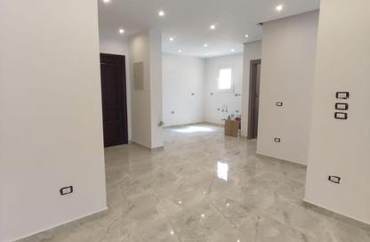 Apartment - 2 Bedrooms - 2 Bathrooms for sale in Regents Park - Al Andalus District - New Cairo City - Cairo