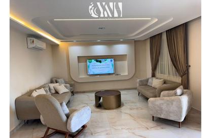 Villa - 7 Bedrooms - 7 Bathrooms for rent in Marina 5 - Marina - Al Alamein - North Coast