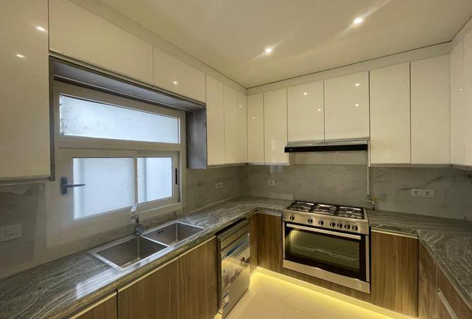 67740922 - Property Image 3