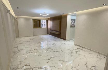 Apartment - 3 Bedrooms - 3 Bathrooms for sale in Al Ansar St. - Dokki - Giza