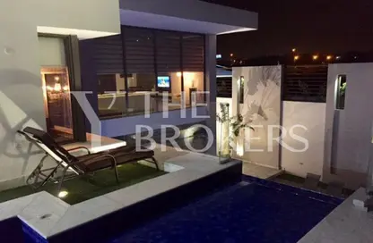 فيلا - 6 غرف نوم - 8 حمامات للبيع في امتداد غرب جولف - كمبوندات القطامية - القطامية - مدينة القاهرة الجديدة - القاهرة