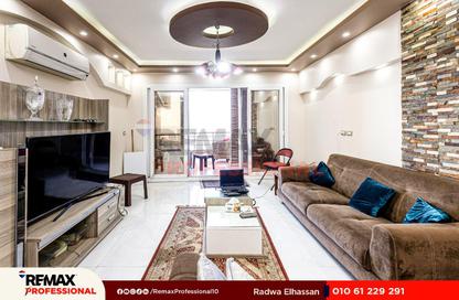 Apartment - 3 Bedrooms - 2 Bathrooms for sale in Al Geish Road - Camp Chezar - Hay Wasat - Alexandria