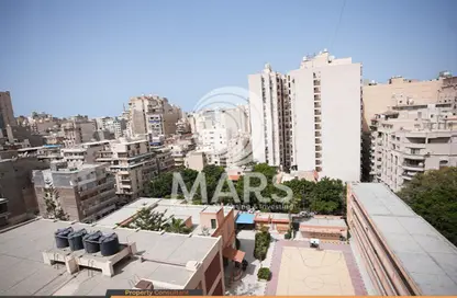 شقة - 3 غرف نوم - 2 حمامات للبيع في شارع ابراهيم حلمي - رشدي - حي شرق - الاسكندرية