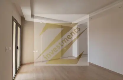 Apartment - 3 Bedrooms - 3 Bathrooms for sale in The Address East - 90 Street - The 5th Settlement - New Cairo City - Cairo