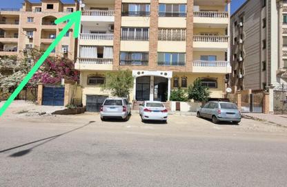 Apartment - 3 Bedrooms - 3 Bathrooms for sale in 8th District - 6 October City - Giza