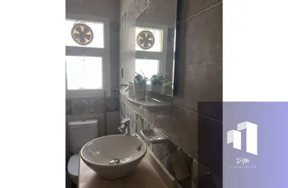 Apartment - 3 Bedrooms - 2 Bathrooms for sale in Madinaty - Cairo