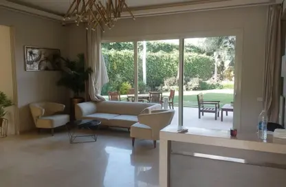 فيلا - 5 غرف نوم - 5 حمامات للبيع في جييرا - الحي الثالث عشر - الشيخ زايد - الجيزة