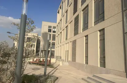 بناية كاملة - استوديو - 5 حمامات للايجار في ديستريكت 5 - كمبوندات التجمع الخامس - التجمع الخامس - مدينة القاهرة الجديدة - القاهرة