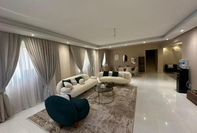 53988212 - Property Main Image