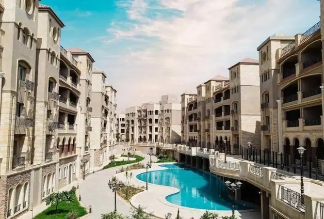99802938 - Property Image 2