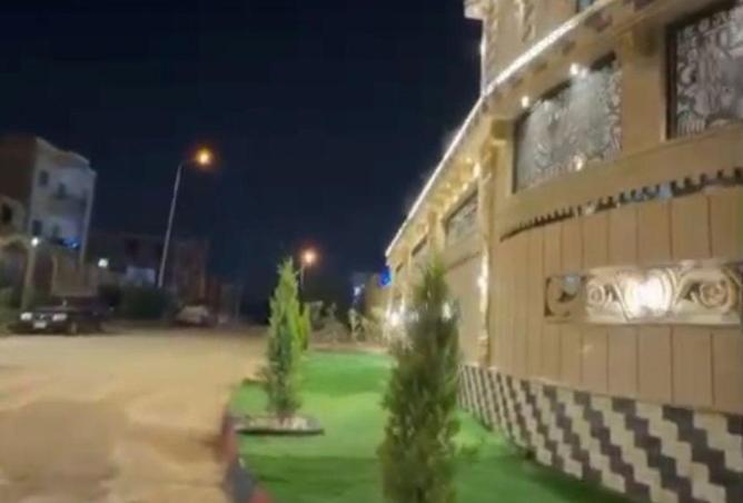 58006404 - Property Image 2