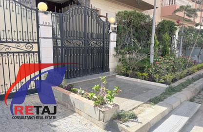 Apartment - 3 Bedrooms - 2 Bathrooms for rent in Al Gezira St. - South Investors Area - New Cairo City - Cairo Apartment - 3 Bedrooms - 2 Bathrooms for rent in Al Gezira St. - South Investors Area - New Cairo City - Cairo
