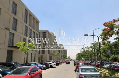 مساحات مكتبية - غرفة نوم - 1 حمام للبيع في ديستريكت 5 - كمبوندات التجمع الخامس - التجمع الخامس - مدينة القاهرة الجديدة - القاهرة مساحات مكتبية - غرفة نوم - 1 حمام للبيع في ديستريكت 5 - كمبوندات التجمع الخامس - التجمع الخامس - مدينة القاهرة الجديدة - القاهرة