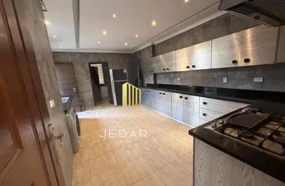 فيلا - 4 غرف نوم - 6 حمامات للايجار في الجريا - كمبوندات الشيخ زايد - الشيخ زايد - الجيزة