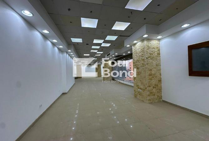 98834975 - Property Main Image