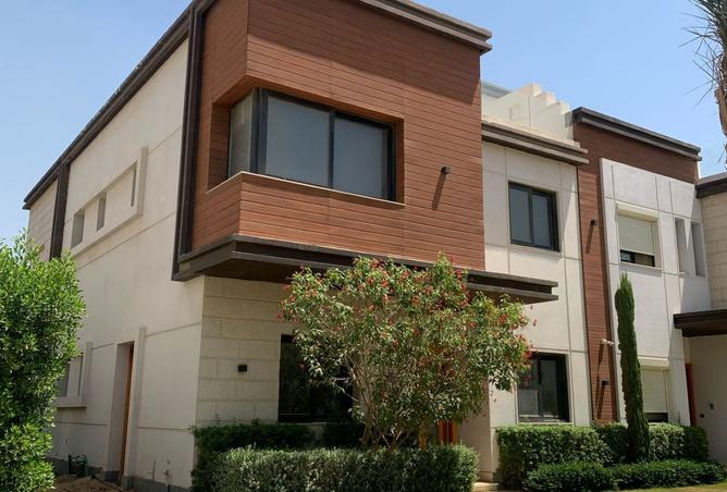 97440947 - Property Image 3